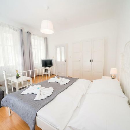 Apartments Pushkin Prague Ngoại thất bức ảnh
