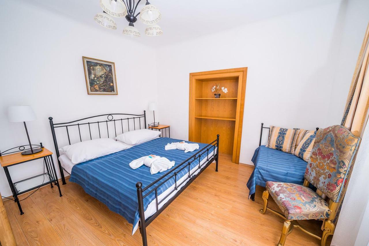 Apartments Pushkin Prague Ngoại thất bức ảnh
